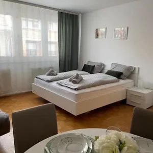 - Grey Apartment Laibach